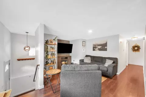 5 Oak Tree Ln, Webster, MA 01570 photo 14
