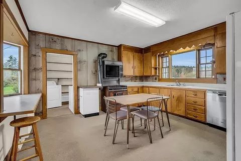 63 Main St, Orange, MA 01364 photo 15
