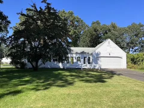 63 Bates Rd, Westfield, MA 01085