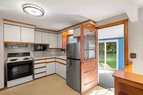 9 Butler St, Worcester, MA 01607 photo 9