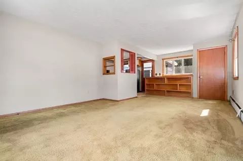 9 Butler St, Worcester, MA 01607 photo 5