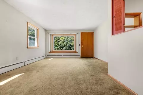 9 Butler St, Worcester, MA 01607 photo 7