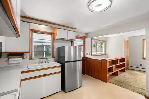 9 Butler St, Worcester, MA 01607 photo 13