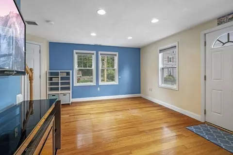 75 Green St #1, Reading, MA 01867 photo 10