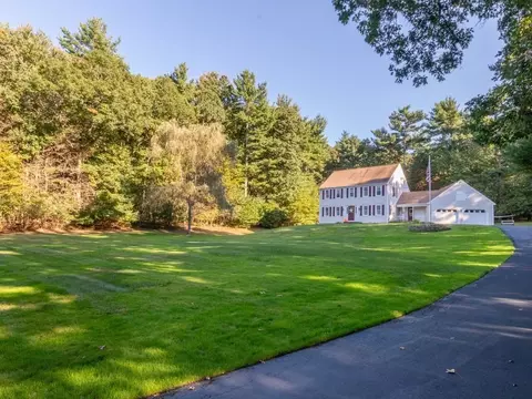 381 Pine St, Marshfield, MA 02050