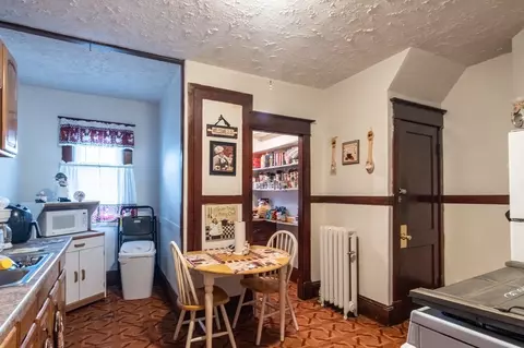 61-63 Mansfield St, Springfield, MA 01108 photo 8