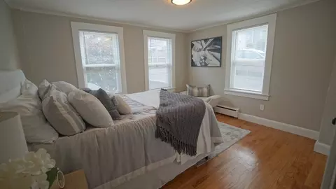 224 School St, Chicopee, MA 01013 photo 8