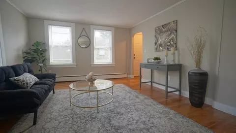 224 School St, Chicopee, MA 01013 photo 6
