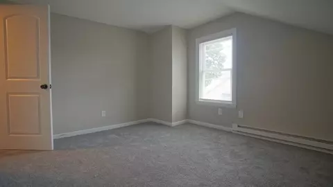 224 School St, Chicopee, MA 01013 photo 30