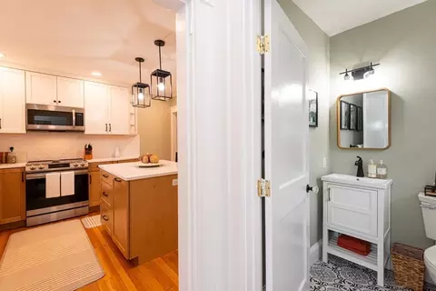 23 Trask St, Danvers, MA 01923 photo 10