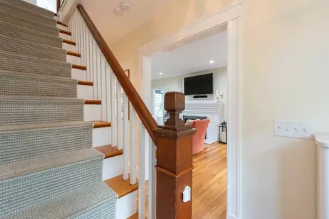 23 Trask St, Danvers, MA 01923 photo 6