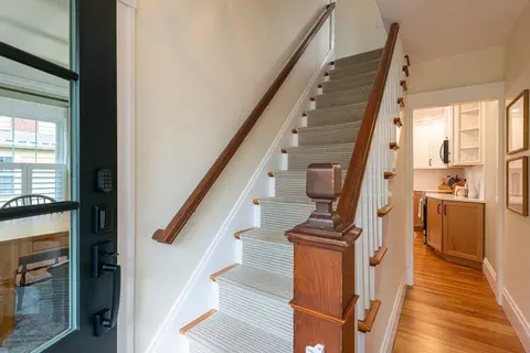 23 Trask St, Danvers, MA 01923 photo 4