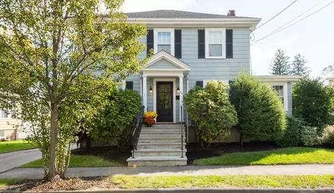 23 Trask St, Danvers, MA 01923 photo 2