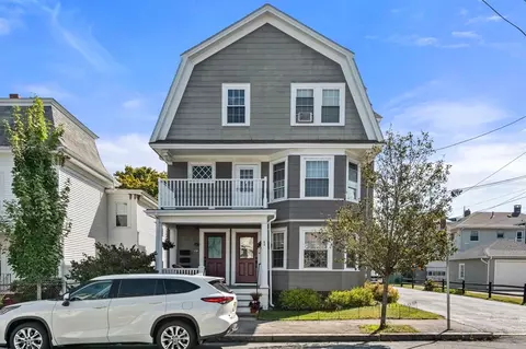 1 Mulberry St #3, Beverly, MA 01915