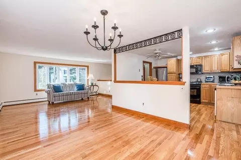 47 Clisby Ave, Dedham, MA 02026 photo 7