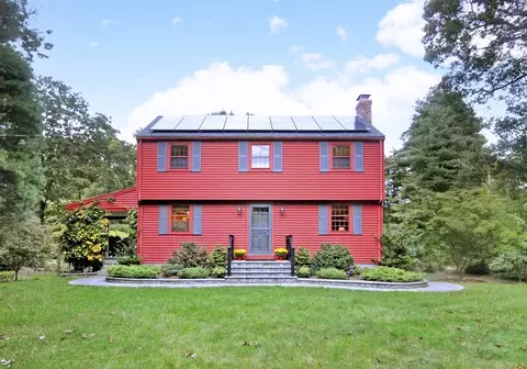 414 Powder Mill Rd, Concord, MA 01742
