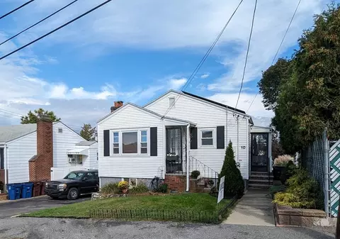 10 Fenley St, Revere, MA 02151