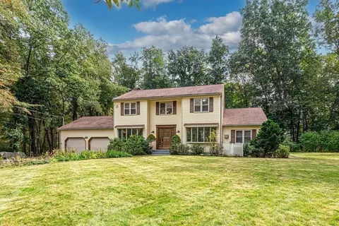 153 Mill Rd, North Andover, MA 01845