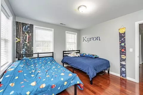 16 Hickox St, Springfield, MA 01104 photo 16