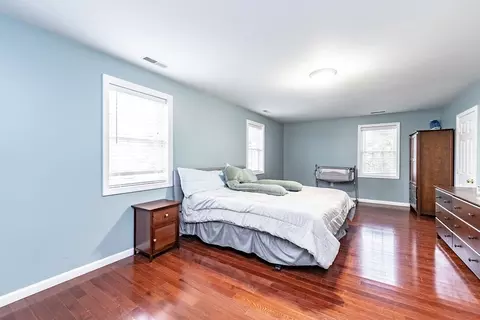 16 Hickox St, Springfield, MA 01104 photo 28