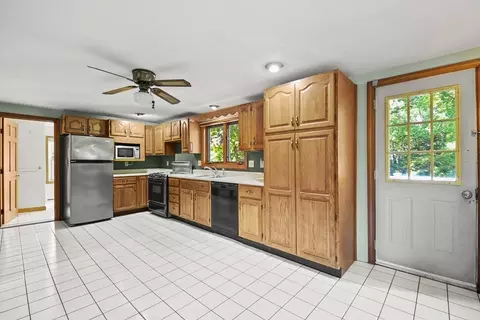 185 Worcester Providence Tpke, Sutton, MA 01590 photo 10