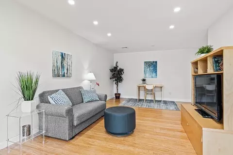 1210 Greendale Ave #339, Needham, MA 02492 photo 2