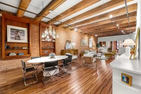 33 Sleeper St #406, Boston, MA 02210