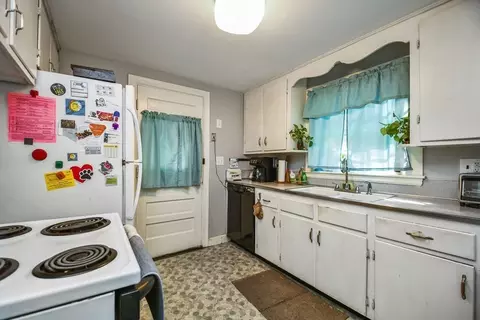 57 Davidson Rd, Framingham, MA 01701 photo 10