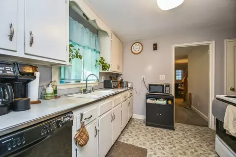 57 Davidson Rd, Framingham, MA 01701 photo 7