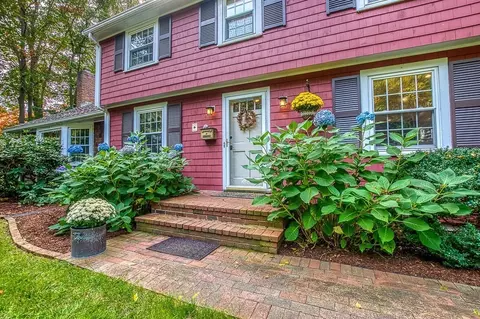 1 Intervale Rd, Dedham, MA 02026 photo 4