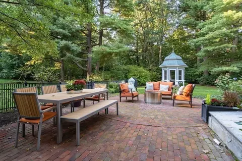 16 Main St, Dover, MA 02030 photo 33