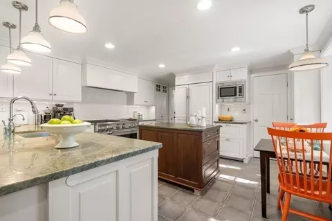16 Main St, Dover, MA 02030 photo 12
