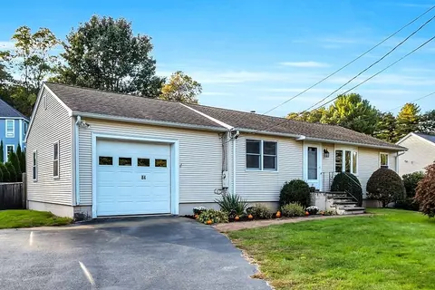 84 Francis Wyman Rd, Burlington, MA 01803