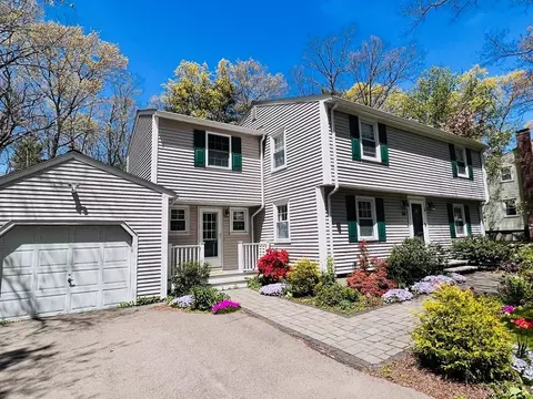 368 Partridge St, Franklin, MA 02038