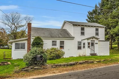 369 Old Northfield Rd, Ashby, MA 01431