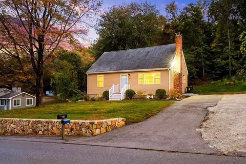 80 W Hill Rd, Marlborough, MA 01752