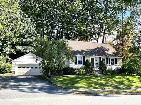 159 South St, Shrewsbury, MA 01545