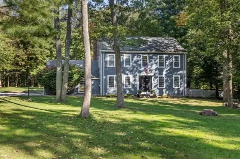 54 Green St, Norwell, MA 02061