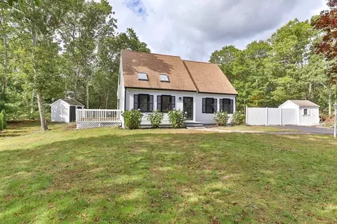 23 Bracken Fern Rd, Barnstable, MA 02648