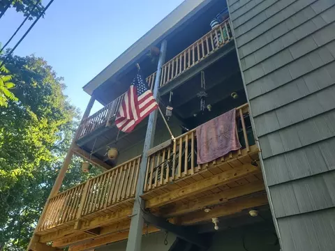 49 Crystal St, Worcester, MA 01603 photo 4