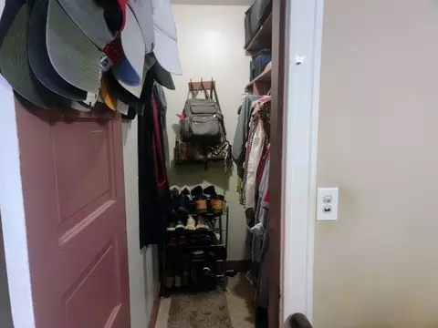 49 Crystal St, Worcester, MA 01603 photo 21