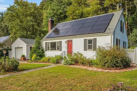 133 Willow St, Acton, MA 01720 photo 3