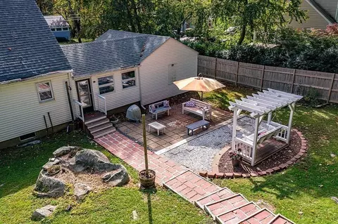 133 Willow St, Acton, MA 01720 photo 32