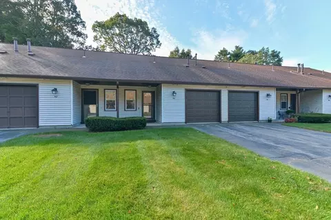 53 Decarolis Dr #53, Tewksbury, MA 01876