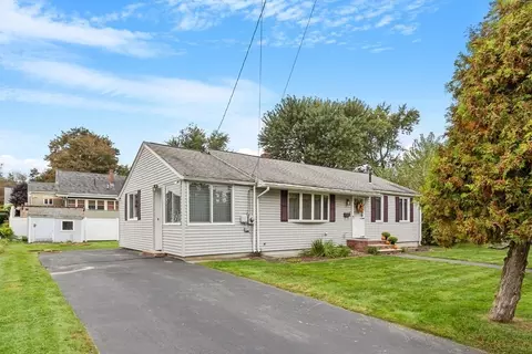 11 Brian Rd, Lowell, MA 01850