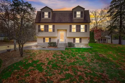 79 James Ave, Tewksbury, MA 01876