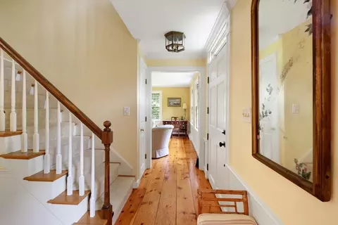 11 S Pleasant St, Hingham, MA 02043 photo 14