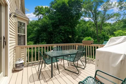 11 S Pleasant St, Hingham, MA 02043 photo 23