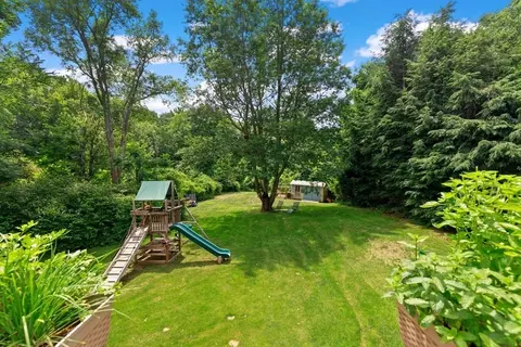 11 S Pleasant St, Hingham, MA 02043 photo 25