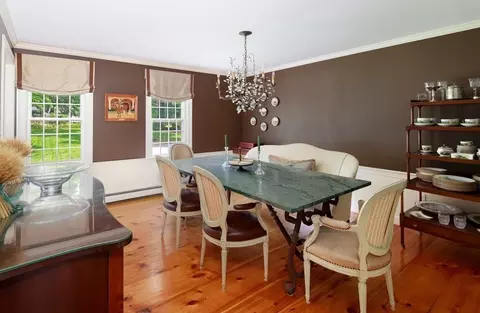 11 S Pleasant St, Hingham, MA 02043 photo 9